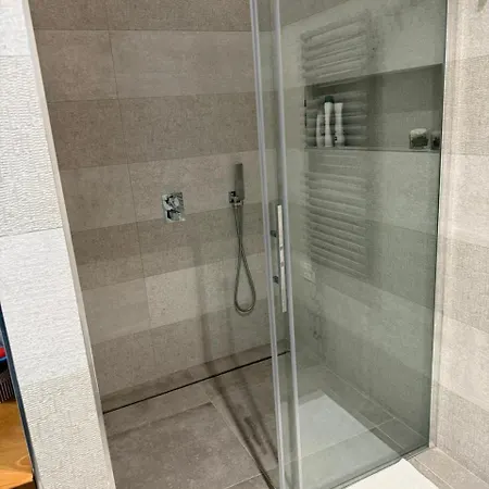 Luxury Eni Lägenhet *