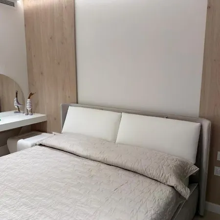 Lägenhet Luxury Eni Vlorë