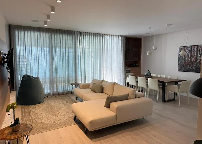 Luxury Eni